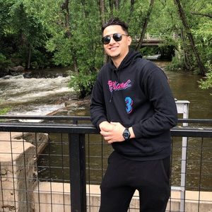 Meet your Posher, Robert